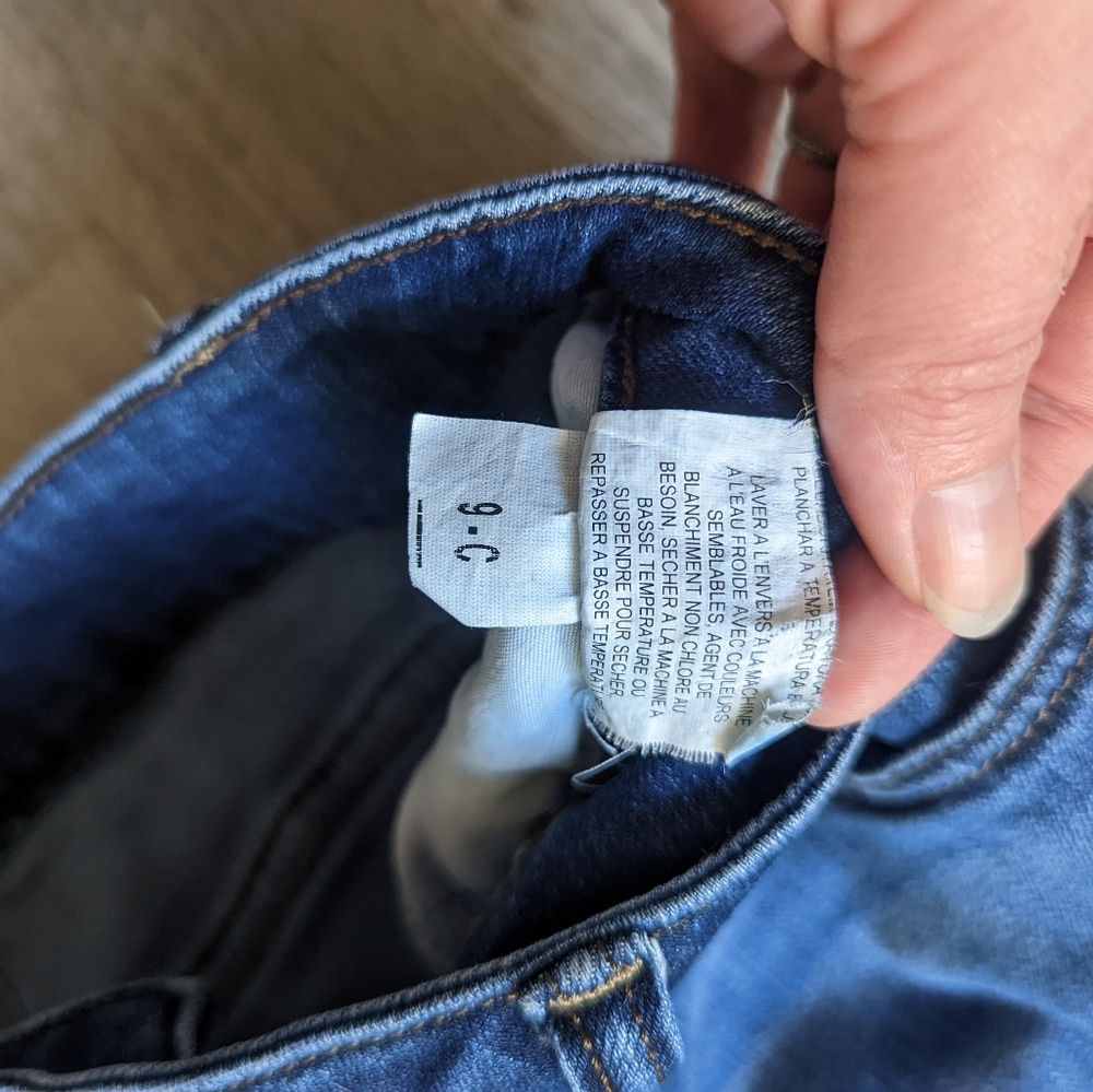 Lee Bootcut (Stretchy) Medium Rise Jeans Size 9 - Picture 4 of 4